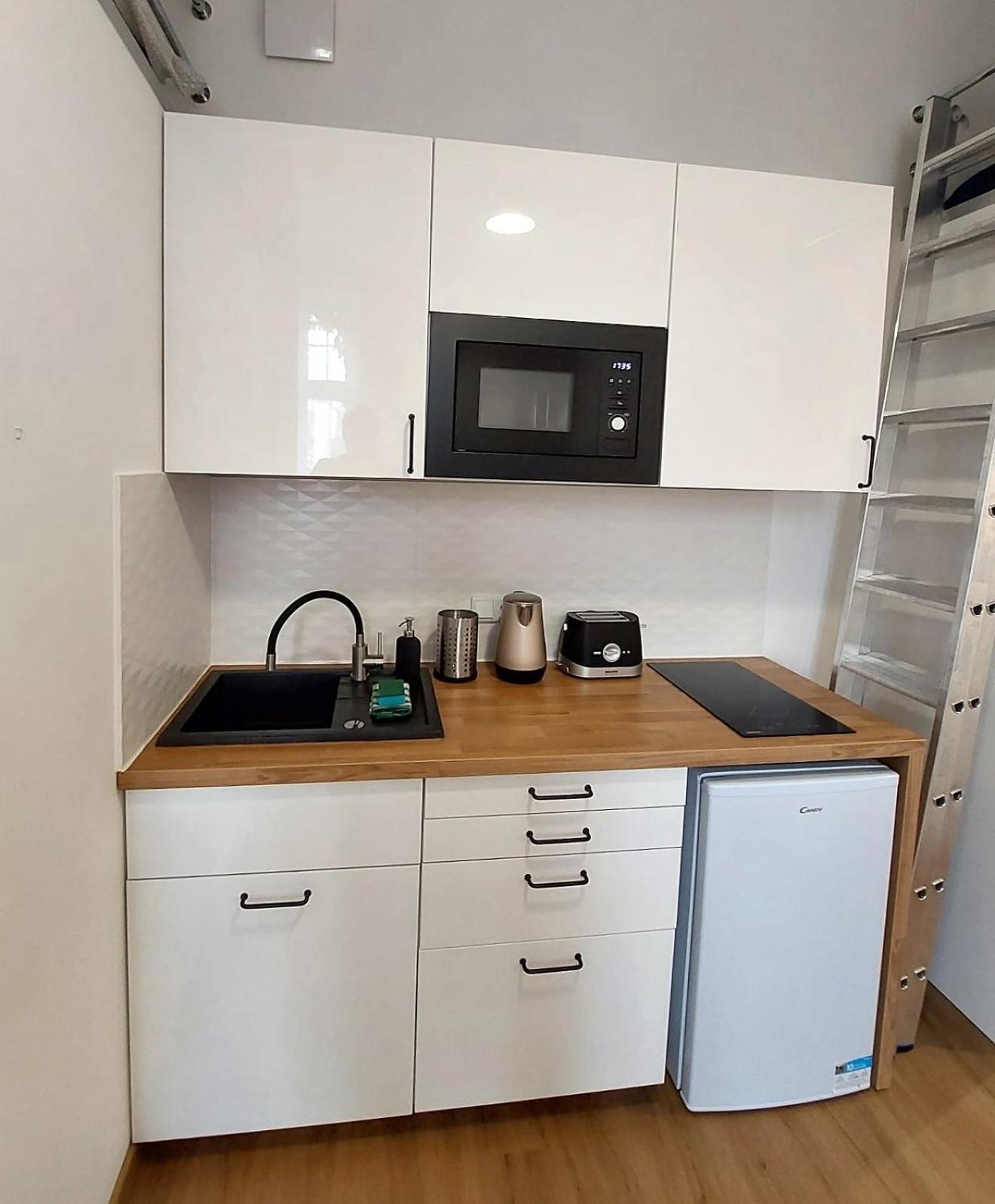 Old Town Stage Apartment One Krakow Bagian luar foto
