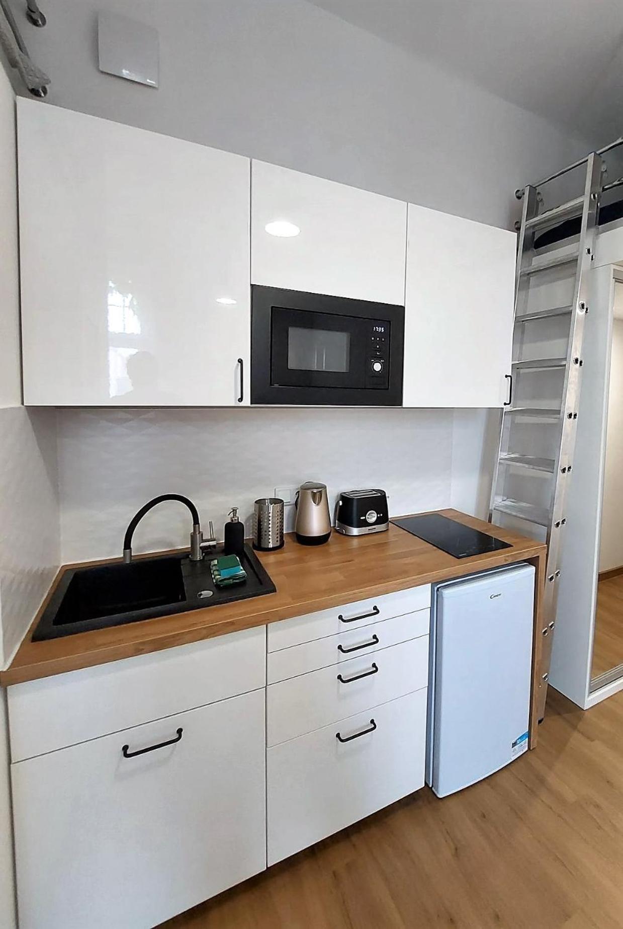Old Town Stage Apartment One Krakow Bagian luar foto
